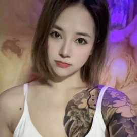 再约可三通纹身小小