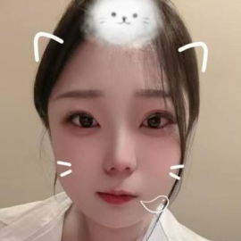 大胸温柔型女孩
