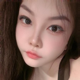 南门性感大胸妹子