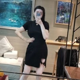 巨乳大长腿白虎研究生