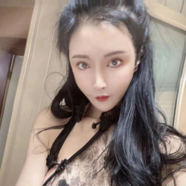 大胸御姐