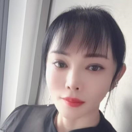 服务系大奶骚姐姐